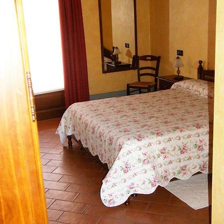 Agriturismo Greppi Crescentino Стая снимка